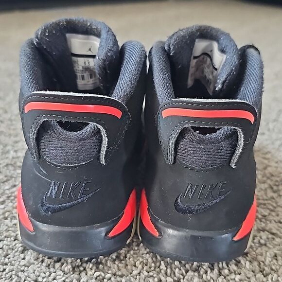 Kid's Nike Jordan Shoes Sz 10C - Picture 3 of 10